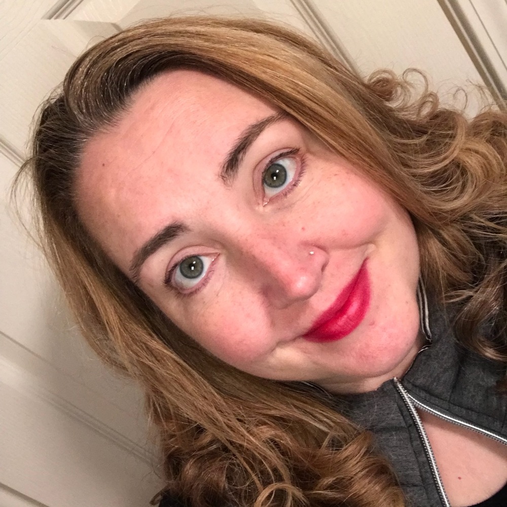 Meet your Posher, Jenn